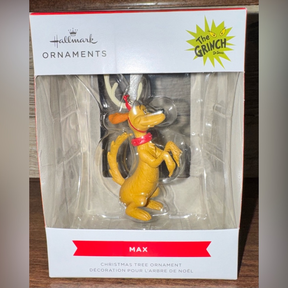 🥰 2025 Hallmark Dr. Seuss The Grinch Stole Christmas MAX in Antlers Ornament NEW